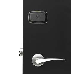 Features SIGNATURE RFID CLASSIC RFID Lockcase ANSI, EURO, US ANSI, JPN & AUS ANSI, EURO, US ANSI, JPN & AUS Panic release Yes Yes Auto deadbolt Optional Optional Mechanical override Optional Optional