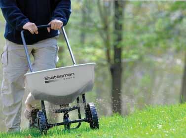 SOUTHERN STATES PREMIUM FERTILIZERS Lawn Food 32-0-4 Apply Early April Late April > Contains slow-release nitrogen (PCSCU) for