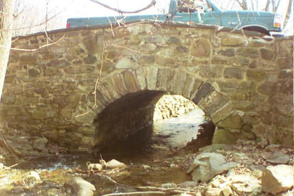 Most of Hunterdon County s bridges are country bridges: with a
