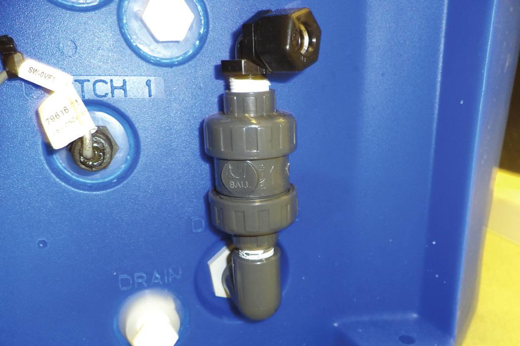General Principles of The Pulsar 45 Test Operation of Electronic Switches: Note: Close inlet and outlet valves.
