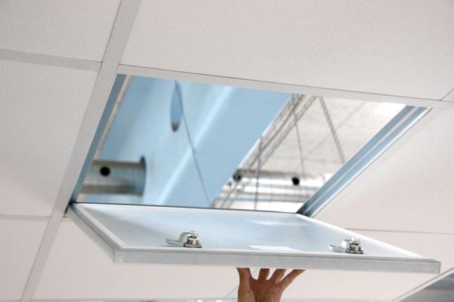 MediCare accessories Air tight inspection hatch Rockfon has developed an air tight inspection hatch, in which the Rockfon MediCare Air ceiling tile is bonded to create a uniform ceiling surface with