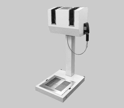 Fig.8 Hand-foot-clothes monitor Table 5 Specifications of the hand-foot-clothes monitor Type of radiation detected Detection sensitivity Details Beta rays 1.
