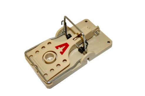 RODENT CONTROL Rat Traps M200: features four way metal trigger.