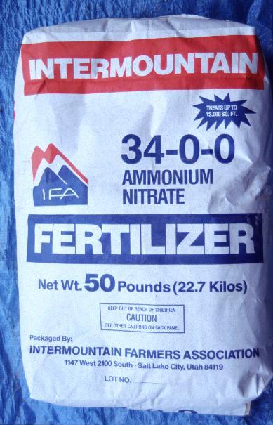 Fertilizer label and grade 3 numbers always