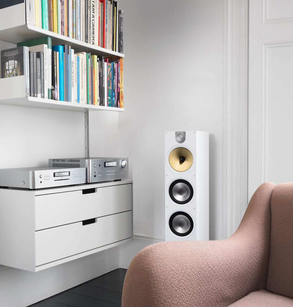 683 The largest speaker in the new 600 Series delivers outstanding power, accuracy and musicality.