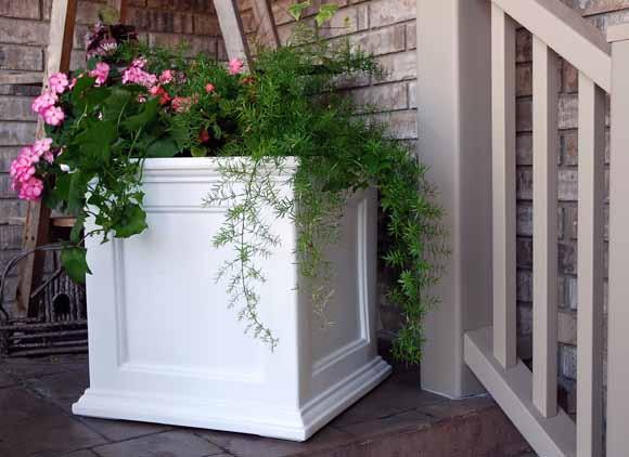 Water reservoir capacity is approximately 3 gallons Window Box Fairfield Window Box (5824) Sub-irrigation water system, encourages root growth