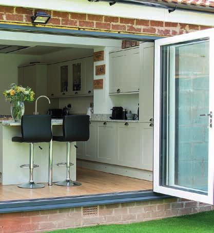 divider) and the choice of sculptured or bevelled and glazing beads. Doors can be up to 6 metres wide with a sash width of up to 1 metre - meaning less profile, more glass and slimmer sight lines.