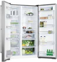 Cooling Side by Side Technical info Features ESE6977SG 690L side by side refrigerator with ice and water, flat doors and bar handles FROST FREE MULTIFLOW 690 L 3 ENERGY Total gross capacity: 690L