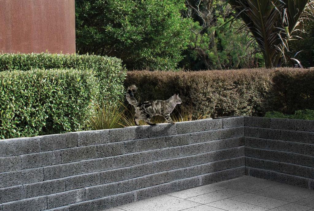 26 Garden Wall - Straight Face: Charcoal Garden Wall Keystone Garden Wall has the natural look of quarried stone and earth