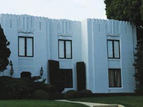 ARCHITECTURAL STYLE: ART DECO/ART MODERNE More commonly seen in multifamily residences than single-family residences, this