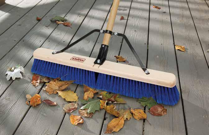 BROOMS 37 PUSH BROOMS CONTRACTOR GRADE INDOOR/OUTDOOR WET AND DRY DEBRIS Durable, lacquered, pre-drilled block will accept a Contractor Grade Bolt-On Connector or Unbreakable Connector Semi-stiff