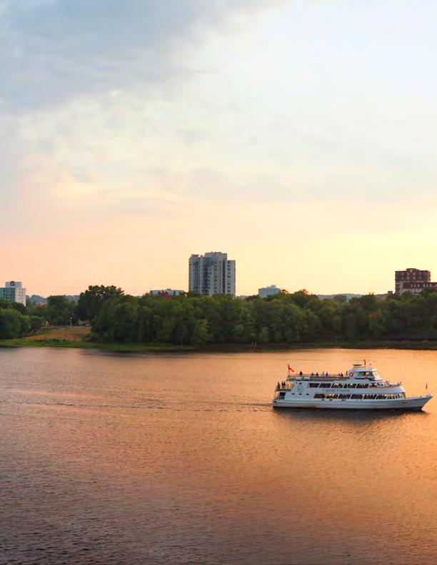 2 Sunset boat tour on the Ottawa River,