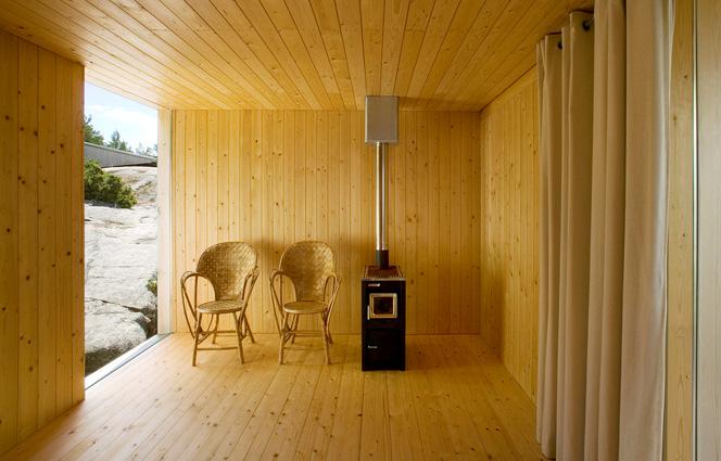 THINK NATURAL UNTREATED WOOD Architects and designers are beginning to adapt raw wood into residential design.