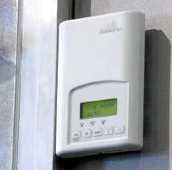 Other AbsolutAire Control Solutions In addition to advanced LX1 control technology, AbsolutAire also provides other monitoring and control solutions for its heating, ventilating and make-up air