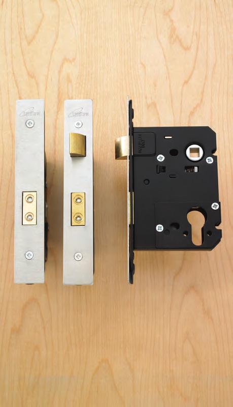 ORBIS COMMERCIAL MORTICE CYLINDER LOCKCASES Dual Profile Mortice Lockcases Radiused forend An integrated series of modular cylinder mortice lockcases which are suitable for use with oval or euro