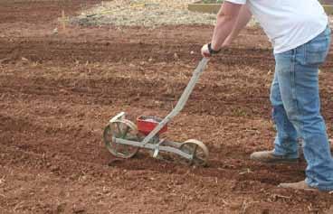 Marking the Rows Most gardeners find it helpful to use a heavy cord stretched the length of the row to aid in planting.