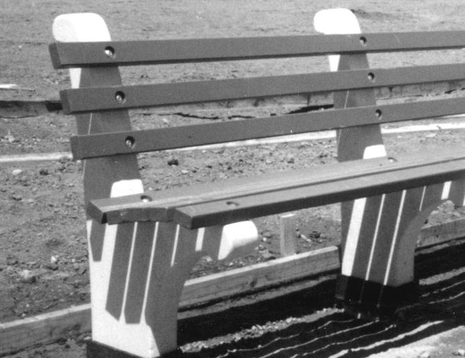 Chapter 3 131 Benches Benches let us know we are invited into a public area and provide
