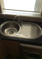 91488043051739 Hob/Oven Indesit oven and a