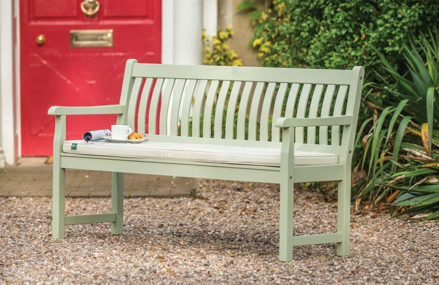 RRP: 299 5ft ench Cushion With RHS logo stitching. RRP: 100 E Rosemoor cacia Companion Set Sage/PU coated.