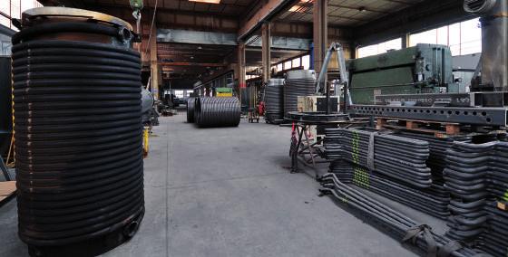 WATER TUBE BOILERS BONO s water tube steam boilers are the result of more than 40 years of experience in industrial, petrochemical, power generation High pressure