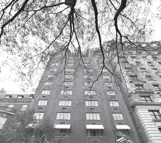 THE PLAZA HOTEL NEW YORK THE METROPOLITAN POLO CLUB HOTEL TIANJIN RADISSON BLU AQUA HOTEL CHICAGO RITZ-CARLTON
