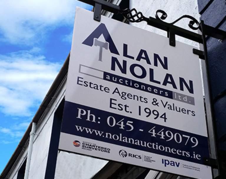 corporate branding panels Alan Nolan Auctioneers - Newbridge Projecting