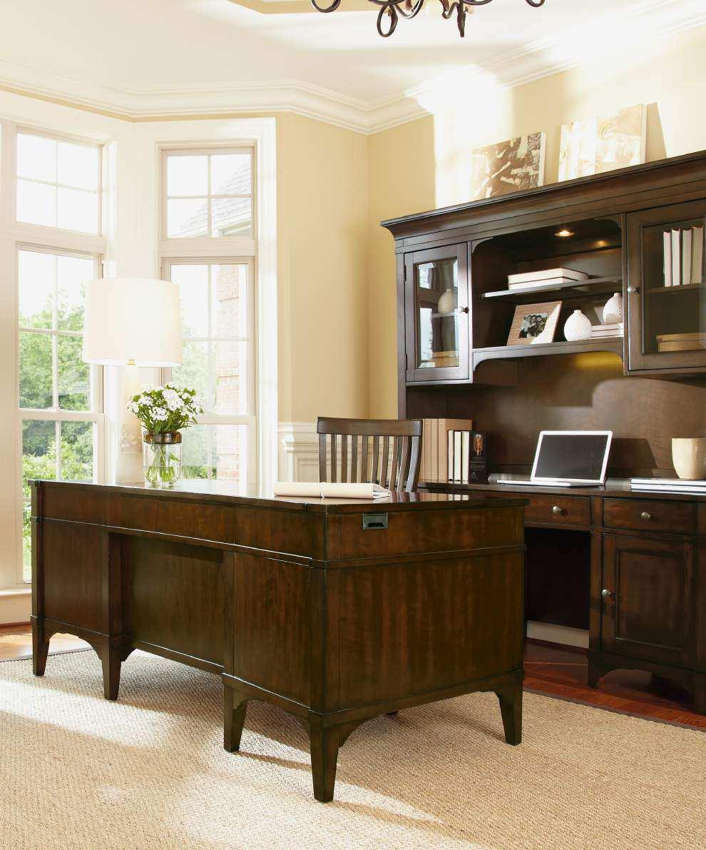 OFFICE Our wide variety of commercial and home offce furniture and