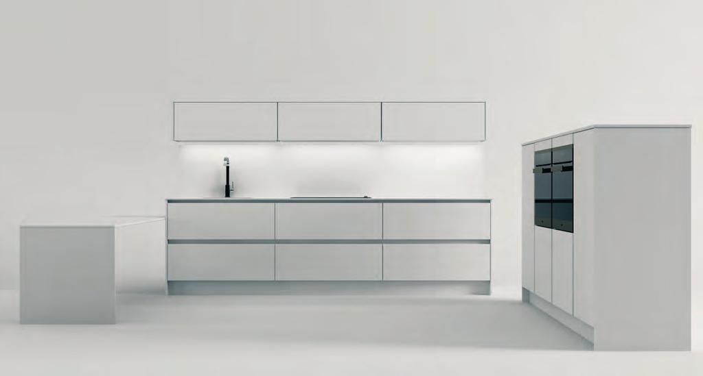 SCENARIOS No two kitchens are the same. Whether you have a compact space or an expansive open-plan environment, Linear will create a perfect kitchen.