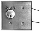 Face Plate Dimensions Single Gang: 4-1/2" x 2-3/4" Face Plate Dimensions Double Gang: 4-1/2" x 4-1/2" Outlet box size for single gang: 4" x 2-1/8" x 1-7/8" (Appleton 4CS, RACO 670) Outlet box size