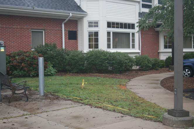 Installation Call hotline to locate underground utilities (at least 3 days in advance) 1 800 DIG SAFE Mark area to be dug