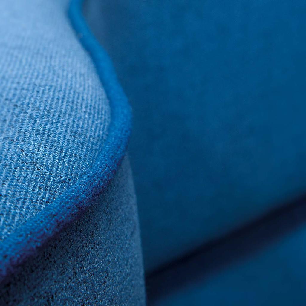 Polaszek Meble was established in 1997. We specialise in the production of upholstered furniture for the housing, catering and hotel industries.