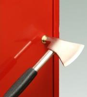 Lock type OTS: For Polish market cabinets are quipped in specialized lock, opened and locked by