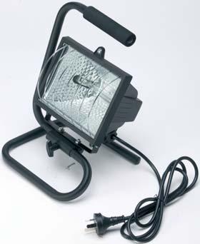 Portable Floodlight Flex & Plug and Linear Halogen Lamp Included 500W IP44 Model: FPH-500P SKU: 21336 295mm 230mm 200mm Adjustable Handle Powder Coated Body High Purity Aluminium Reflector Ceramic