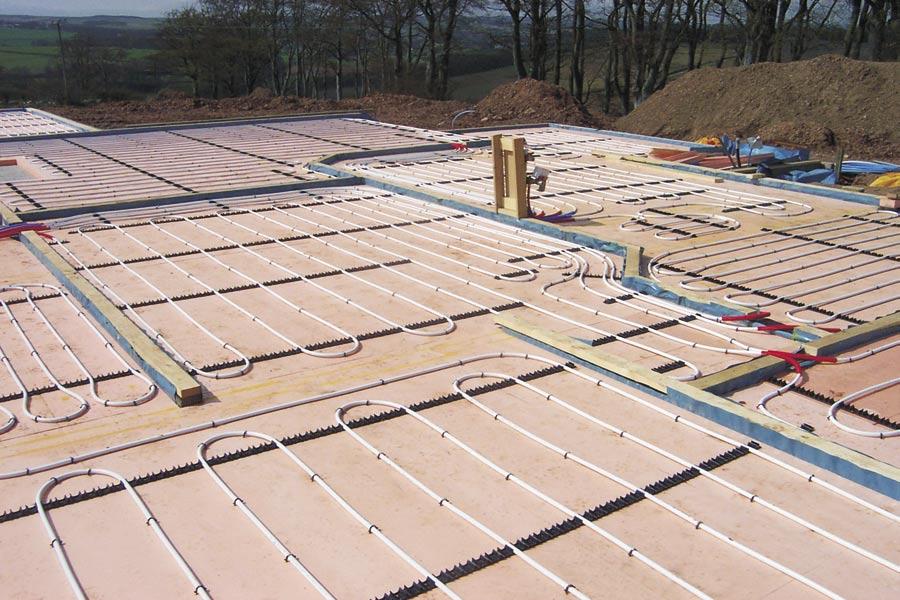 11 IMPORTANCE OF FORWARD PLANNING IMPORTANCE OF FORWARD PLANNING Unlike convective heating systems, floor heating cannot be bolted on after the building has been constructed.