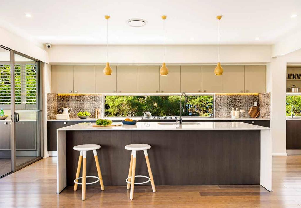 A BEAUTIFUL KITCHEN AT THE HEART OF THE HOME