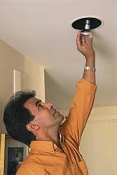 Replacing a Bulb Turn off the light & allow the bulb to cool Remove