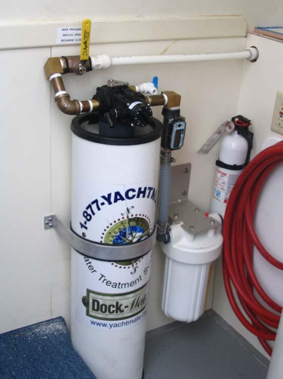 TYPICAL INSTALLATION PRE-FILTERS SHOULD BE LOCATED AFTER PRESSURE REGULATORS FROM DOCKSIDE PRESSURE.