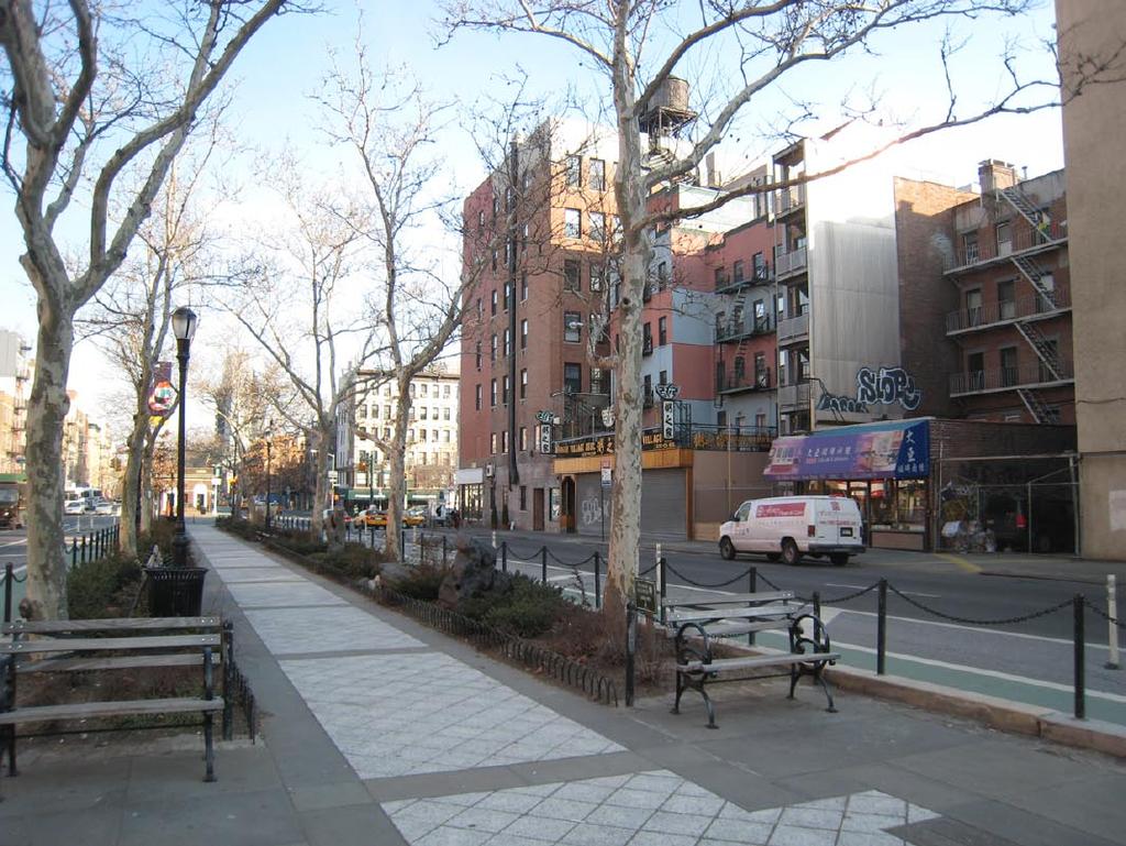 Broome Street Connector Plaza - View north