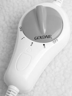 Overview of your Goldair Electric Blanket Your Goldair Electric Blanket is equipped with a 3 Heat Control. Two controls are supplied with the Queen, King and Super King size Electric Blankets.