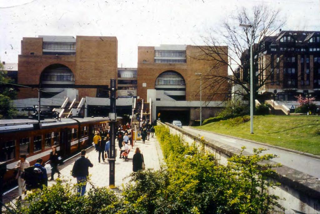 From 1976 the new railway station became the centre of the development.