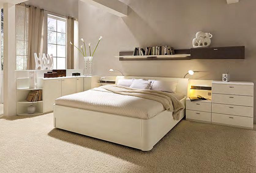 Bedrooms VENERO II 333 1 1 The high footboard with leather overlay, available for beds in 90.0 cm to 200.