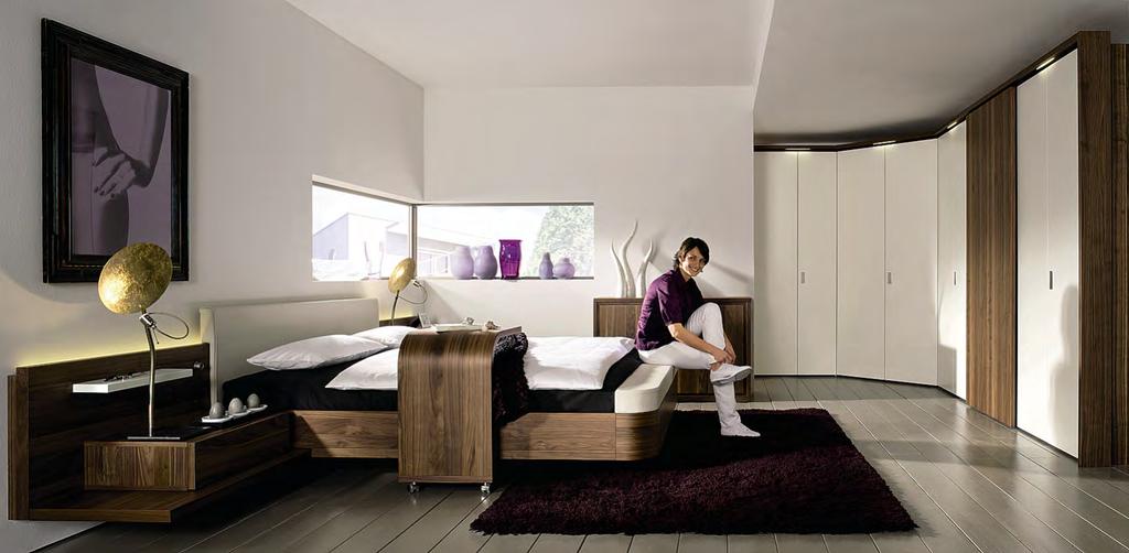 Bedrooms MIOLETTO 305 Please take a seat! There is plenty of room. Do you have a large bedroom?