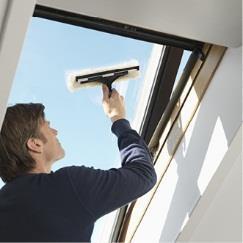 Cleaning and maintenance of windows and flashing To clean the outer pane from the inside, rotate sash and secure in cleaning position with barrel bolts.