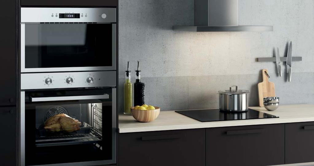 07 STYLISH KITCHEN WITH MODERN FUNCTIONS If you want a stylish kitchen with modern functions, MATÄLSKARE oven, microwave oven and extractor hood in stainless steel make up the perfect choice.