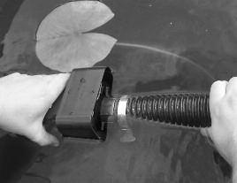 Submerge the inlet hose under the surface of the water ensuring that the complete hose fills. Screw the hosetail to the inlet of the pump ensuring a watertight seal using the washer provided (Fig 20).