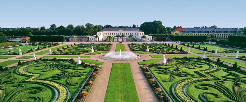Information for tour operators and groups 2018/2019 Enjoy a walk in the Royal Gardens of Herrenhausen, one of the most beautiful parks in Europe.