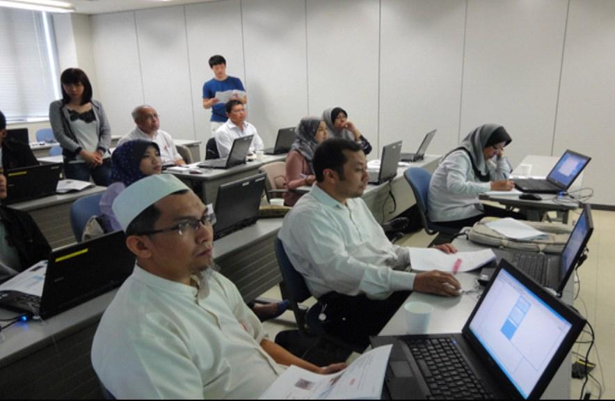 To decide format for database sharing DBMS using proprietary software, Excel, Access. Work, collaborative research on data for the 3 Malaysian River Basins (R.Selangor, R.Langat, R.