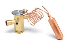 Schrader service valves are standard on the high and low pressure lines of all units, allowing connection to gauges for service diagnostics and to either evacuate, reclaim or recharge refrigerant