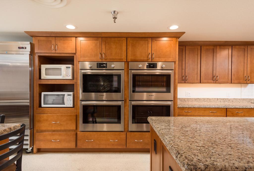 Appliances, fixtures and lighting Many customers tell us the vast world of appliances and fixtures is often an overwhelming experience. With so many options, it can make anyone s head spin.