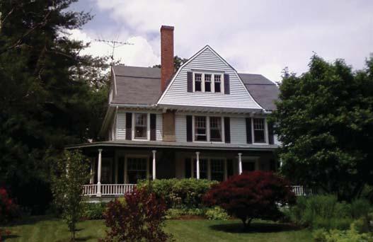 Shingle style house in